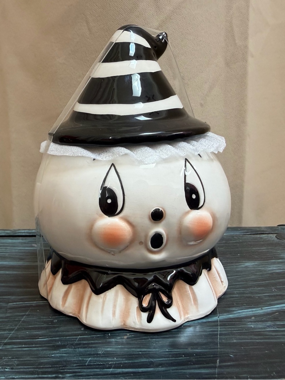 Johanna Parker Gus The Ghost Candy Jar With Witch Hat Lid Brand New